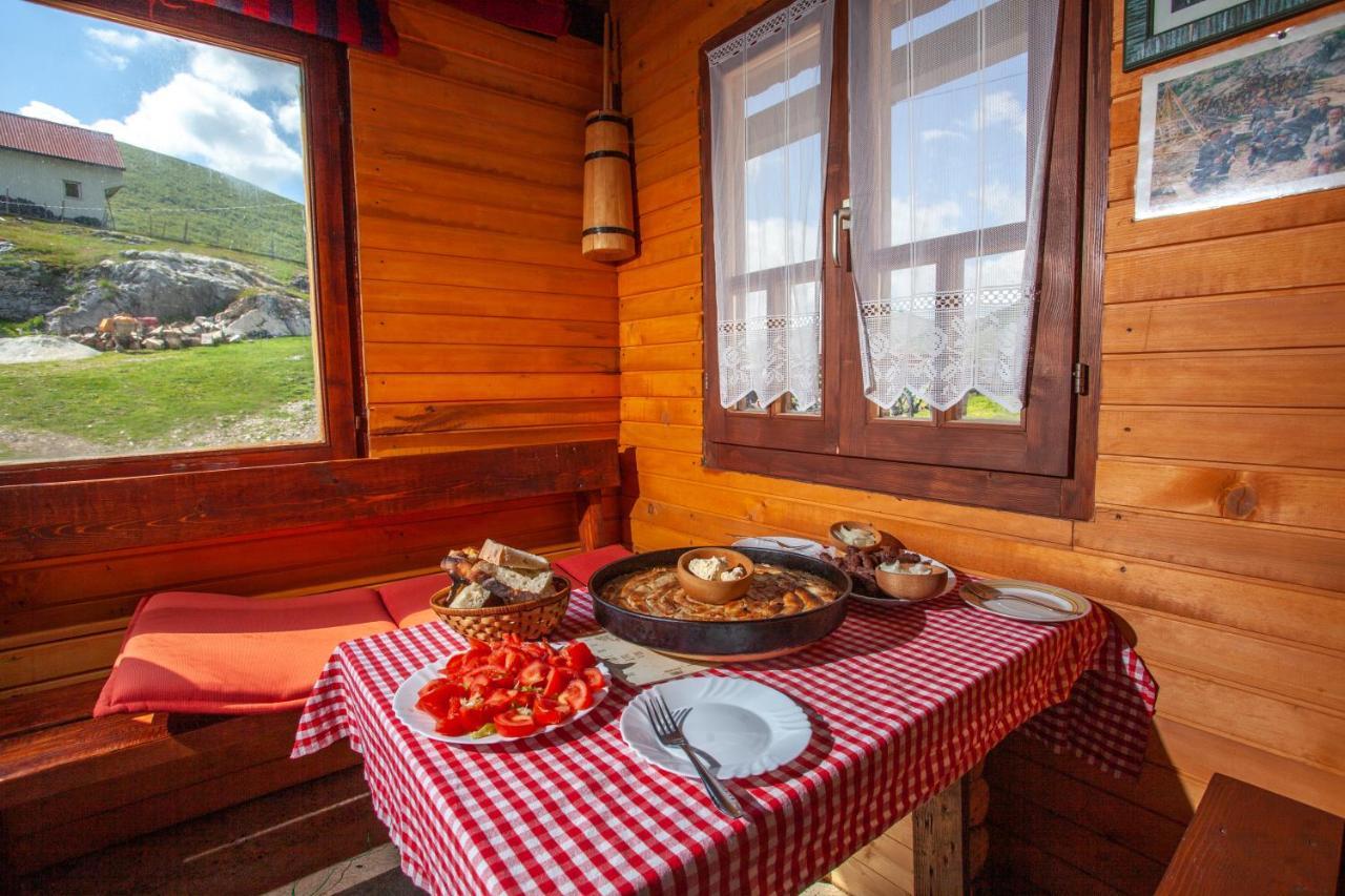 Guesthouse Letnja Basta Gornji Lukomir Extérieur photo